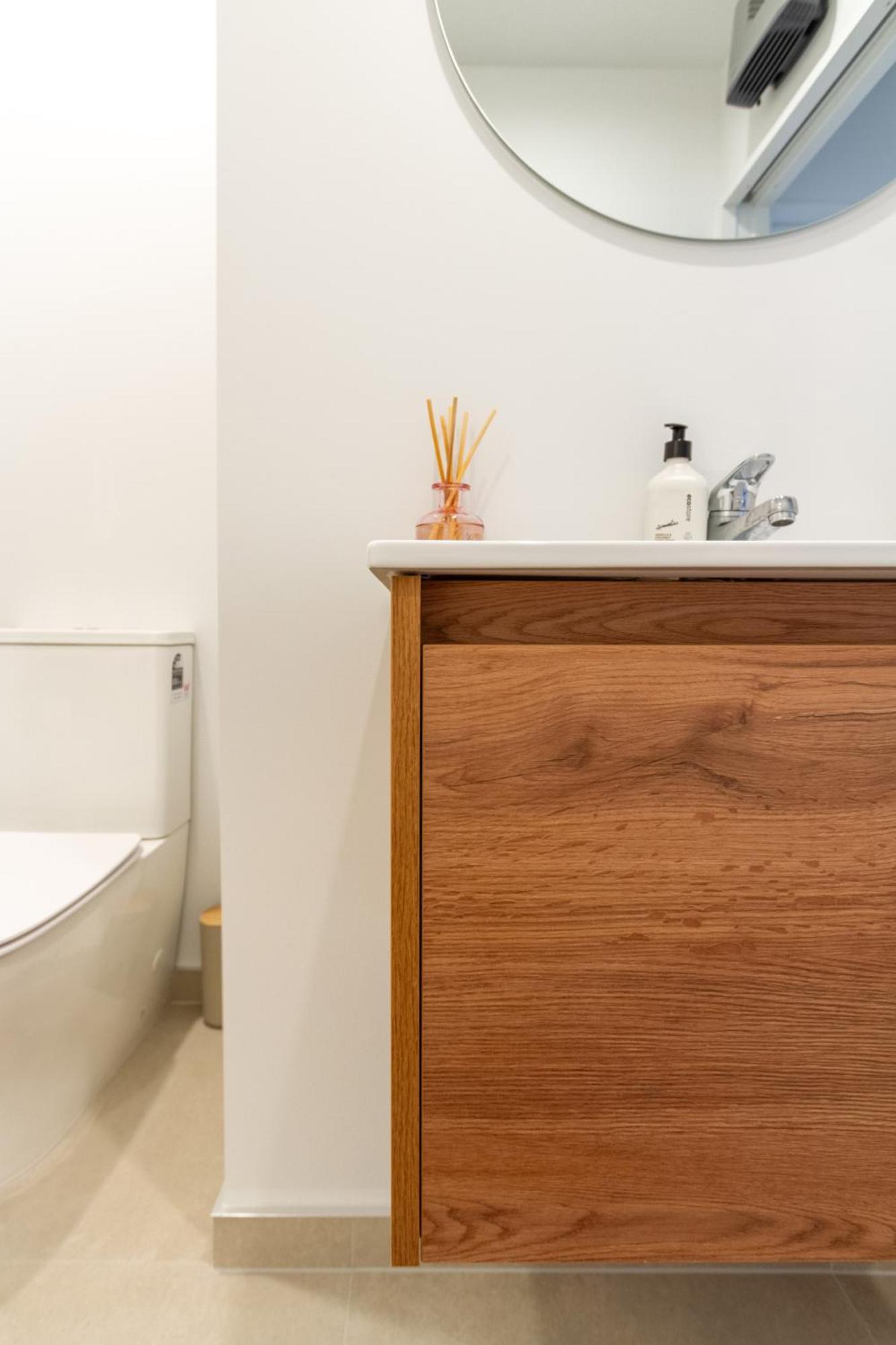Bright & Spacious 2br Near Ara Institute And Cbd * Christchurch