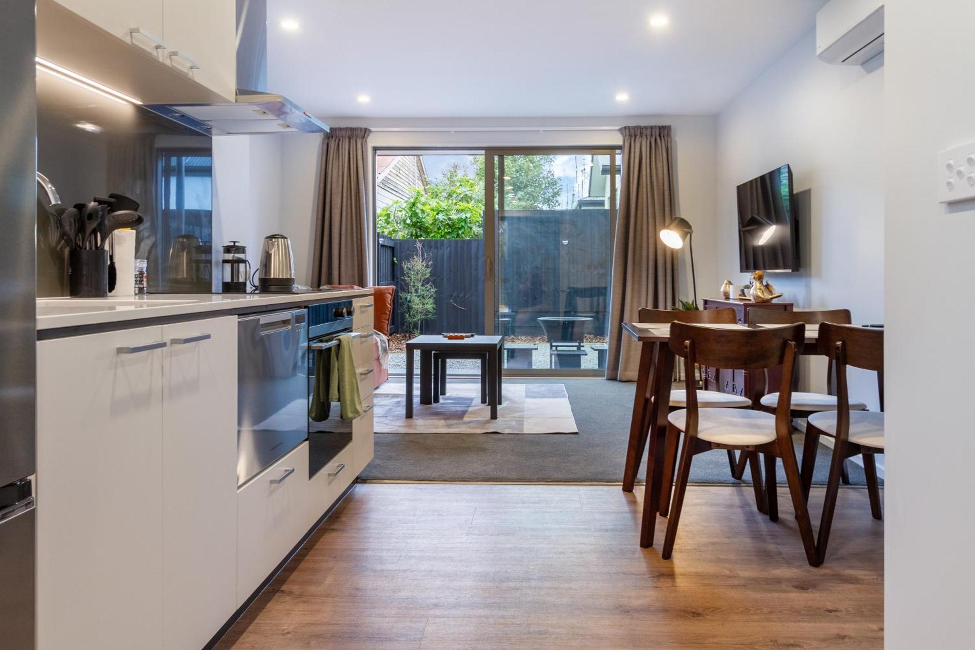 Bright & Spacious 2br Near Ara Institute And Cbd Christchurch
