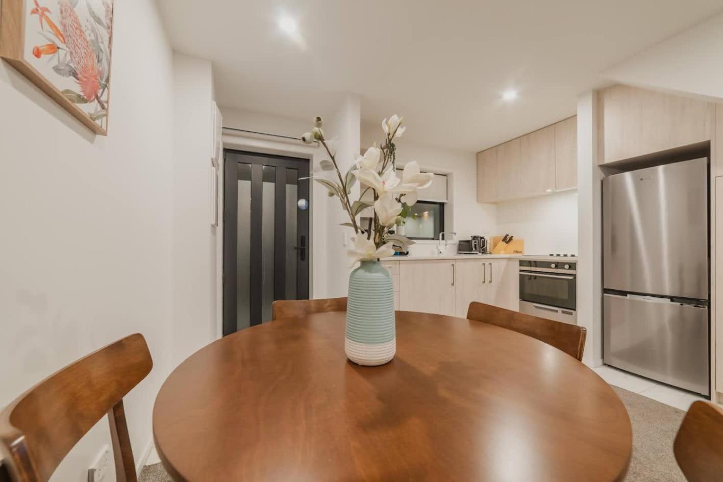 2br In The Free Wi-fi - Gloucester Holiday home *
