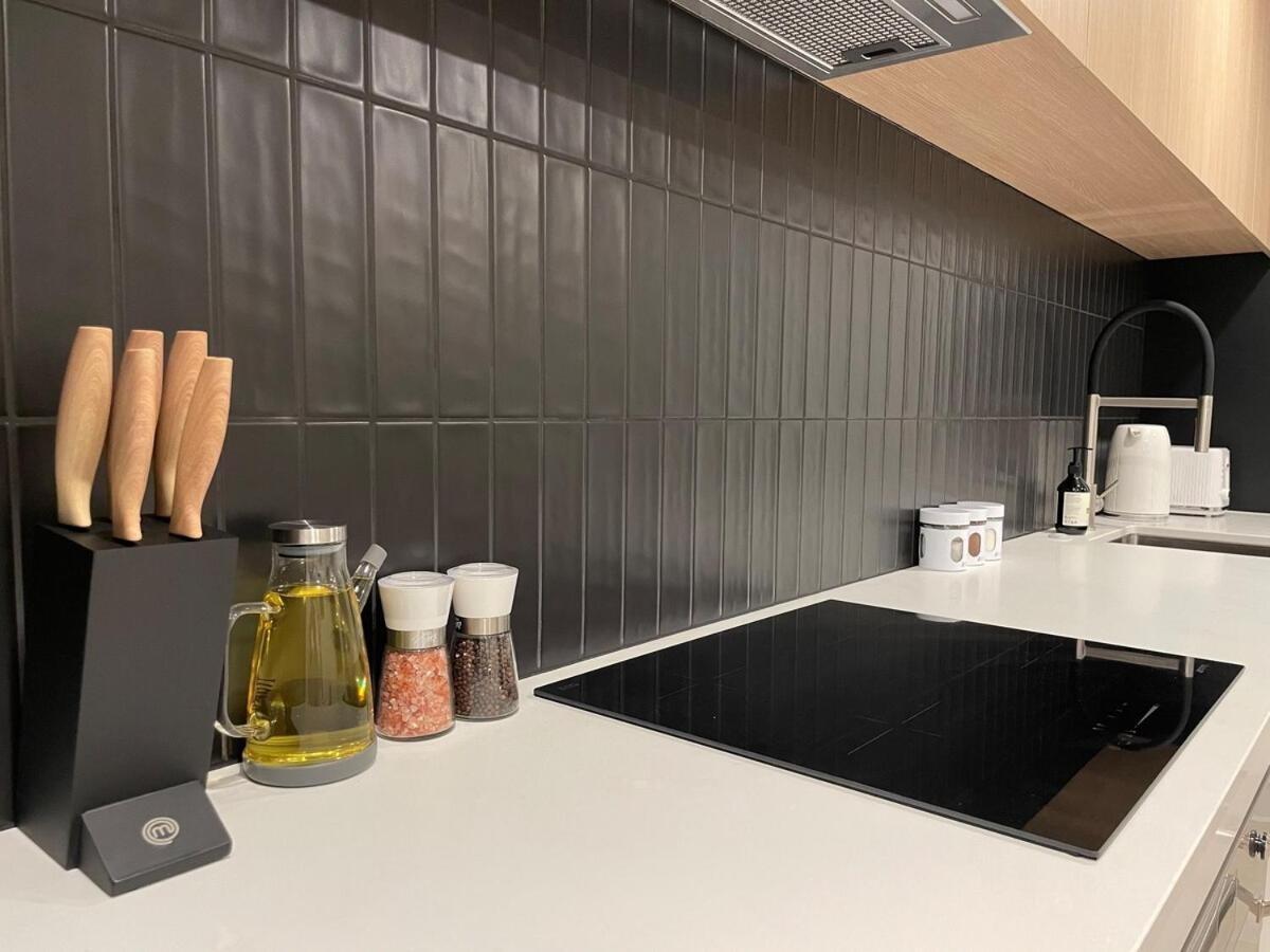 Lux New Cbd Retreat - 2bed2bath With Parking! * Christchurch