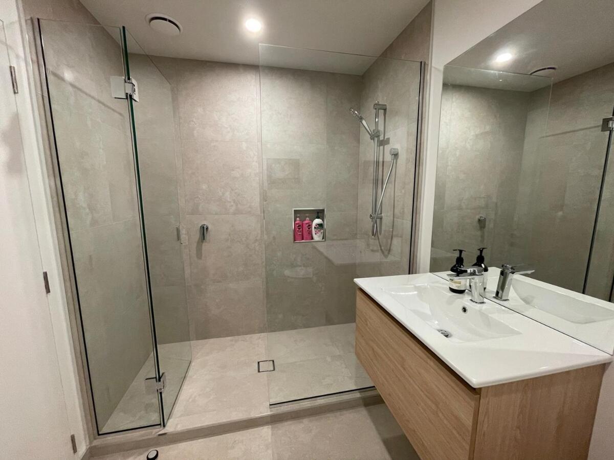 Apartment Lux New Cbd Retreat - 2bed2bath With Parking! Christchurch