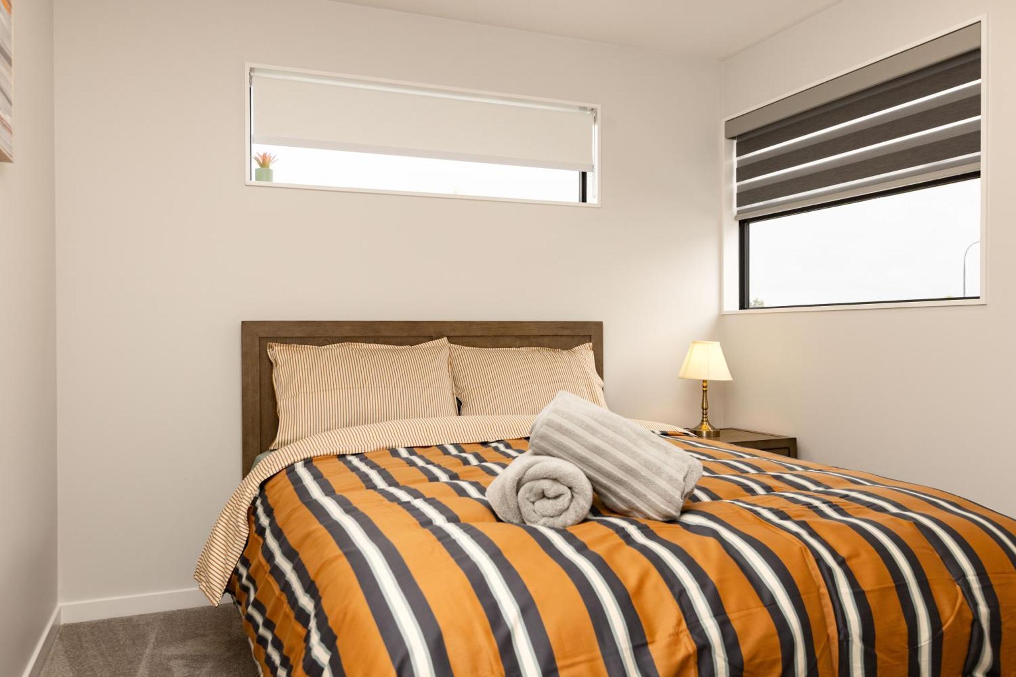 Brand New 3br With Parking * Christchurch