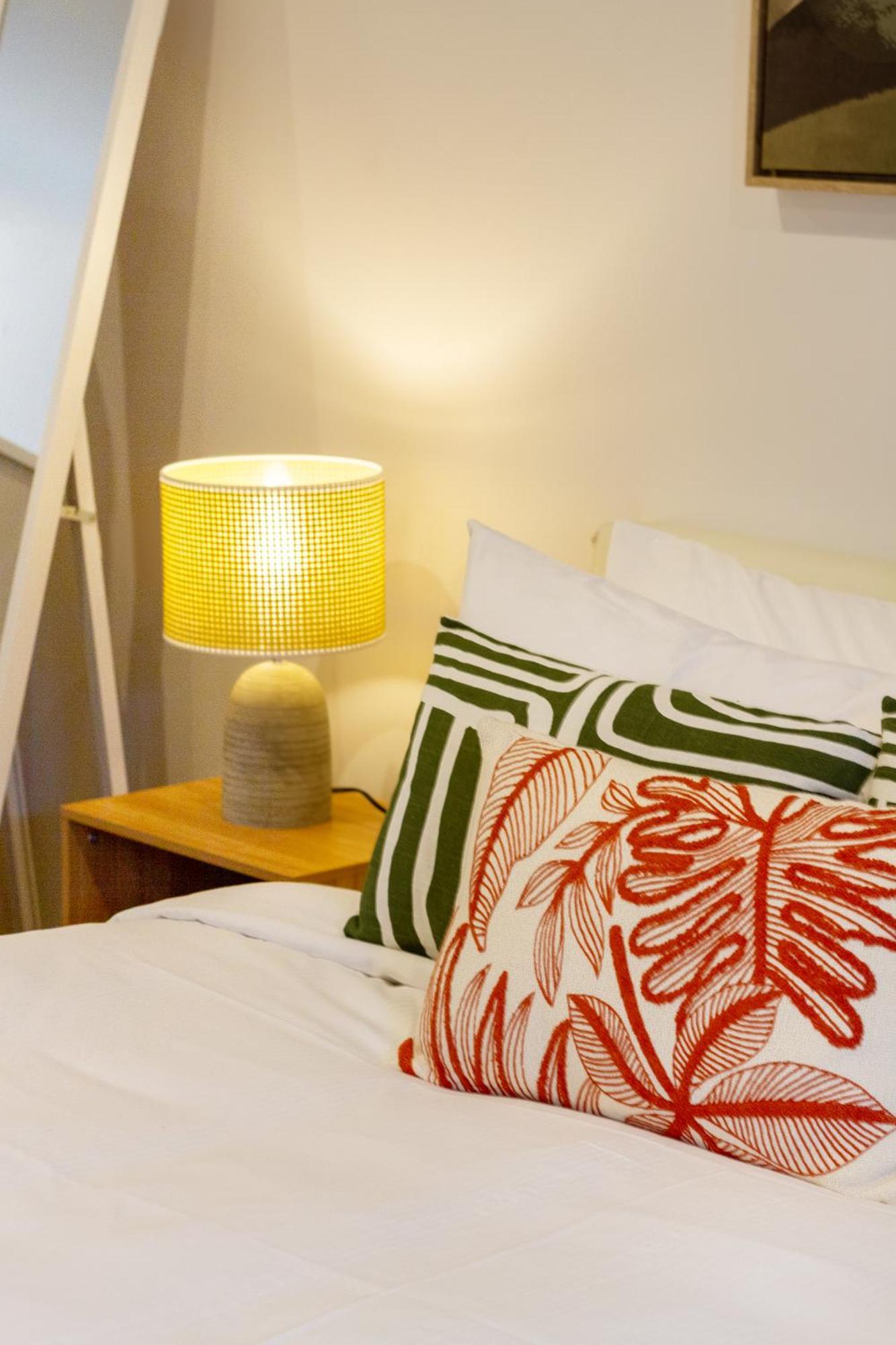 Bright & New Unit Walk To Town Apartment Christchurch