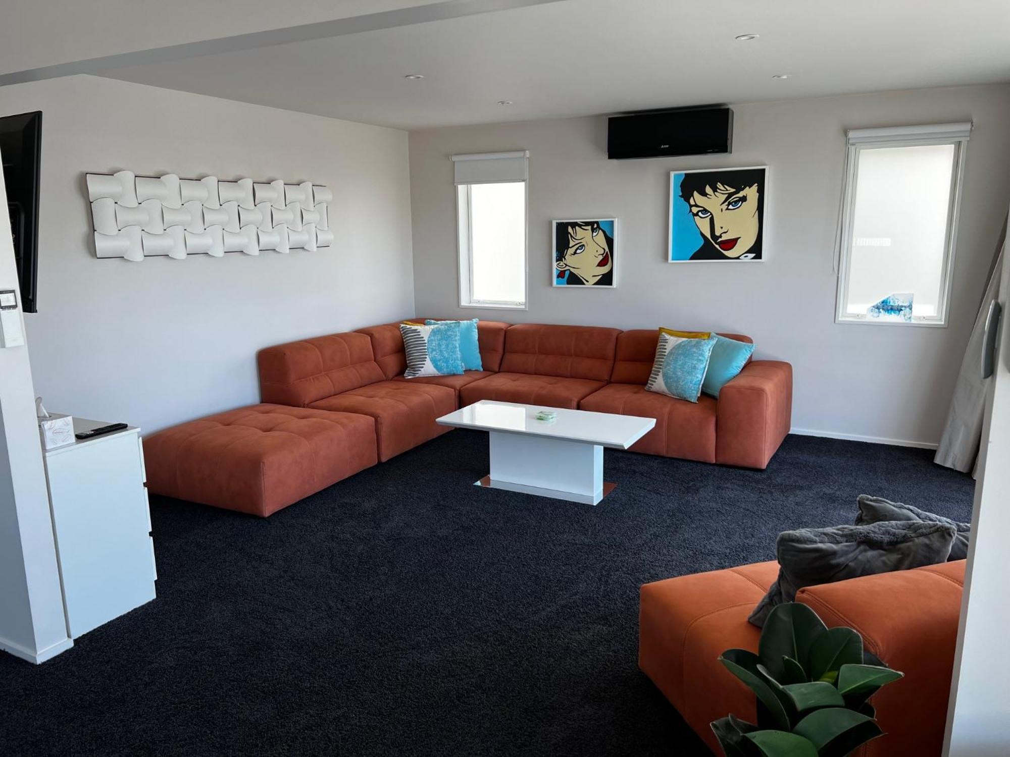 3 Bedroom In Peaceful Setting Holiday home