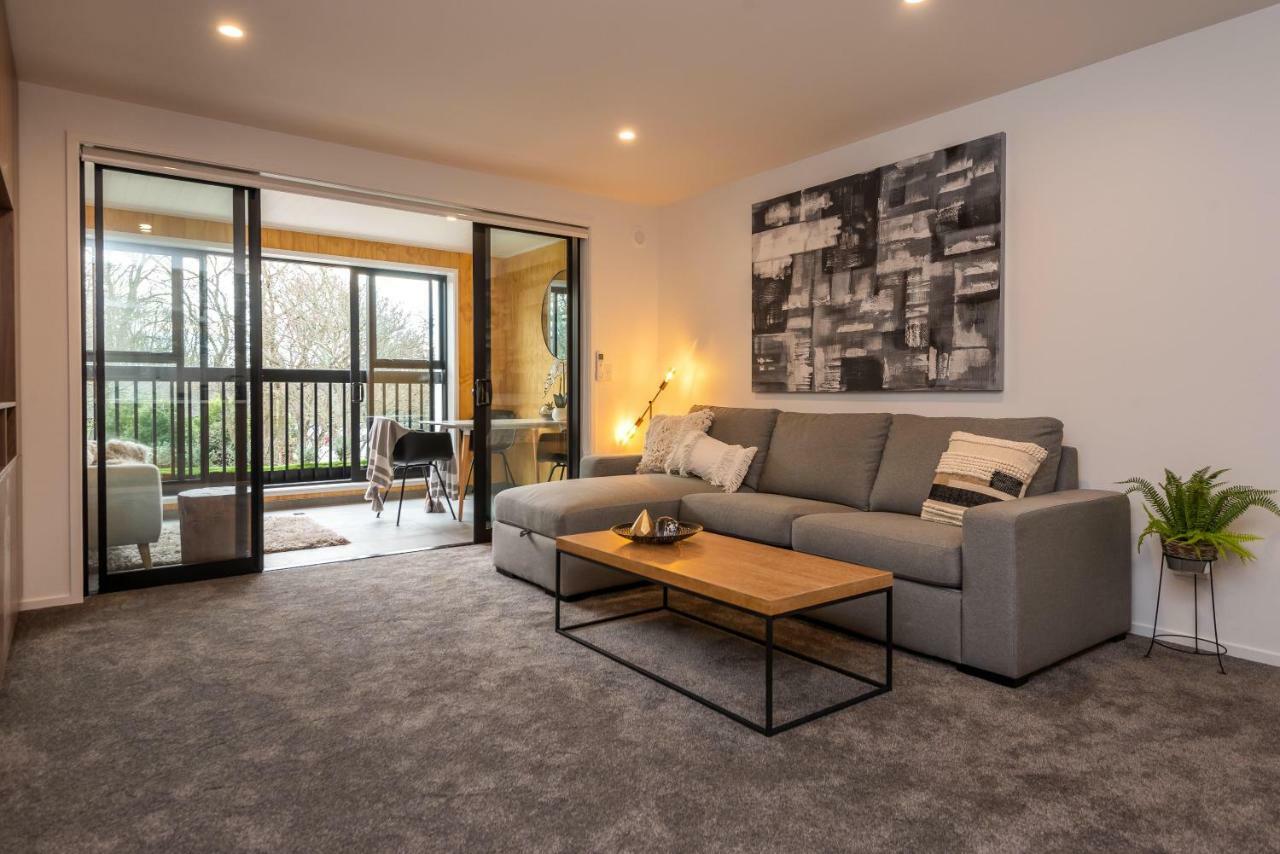 Apartment Penthouse With Park View *