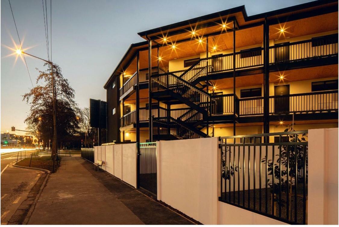 Penthouse With Park View * Christchurch