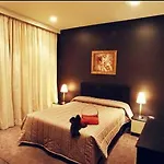 Cashel Apartments