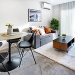 A Road Away From Hagley Park 2 Bed 2 Bath