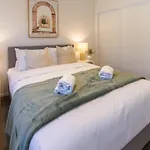 Central Sunny Perch 2 Bed 1 Bath