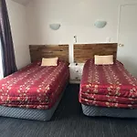 Samhil Motor Lodge