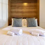 Explore From 8 Wilmer: Upper Level Cozy Studio