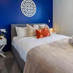 Cozy 2 Bedroom Near City Biking And Trails