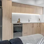 Cozy Townhouse In Christchurch