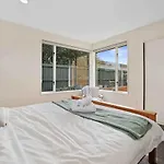 A Great Location 4 Bedrooms, Quiet And Comfort!