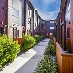 Stylish And Sleek City Stay