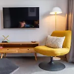 Serene 2 Bed Cbd Retreat