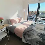 Ensuite Room In Central City