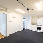 Chatham Street - Christchurch Holiday Homes