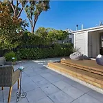 Charming Home, 10 Mins From Cbd