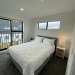 Stunning 2 Bed Property
