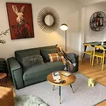 The Gilded Cross - Luxury Cbd 3 Bedrooms