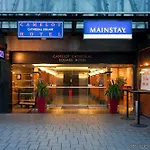 Camelot Cathedral Square Hotel