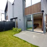 Golden Sun Apartment -Two Bedrooms, Three Bedrooms