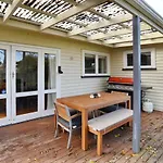 Marys Villa - Christchurch Holiday Homes