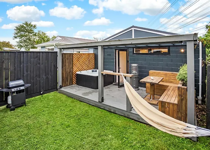 Studio Unit With Spa Bath