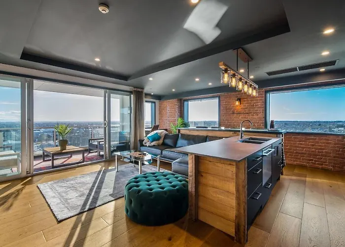 Cbd Loft Style Apartment With Free Valet Parking