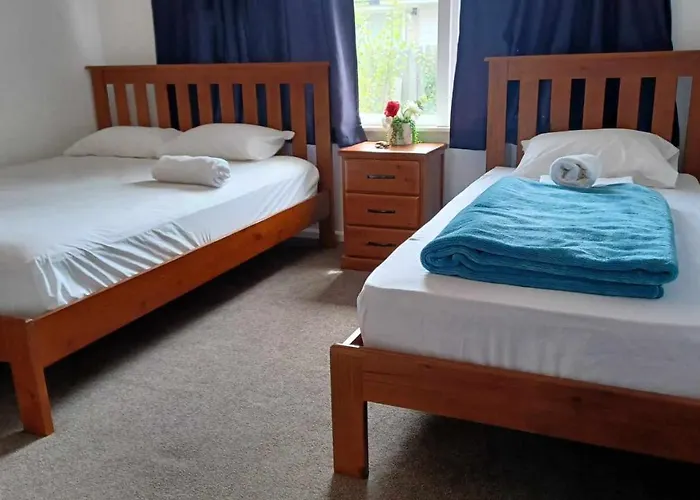 Homestay Triple Room, Near The City Center