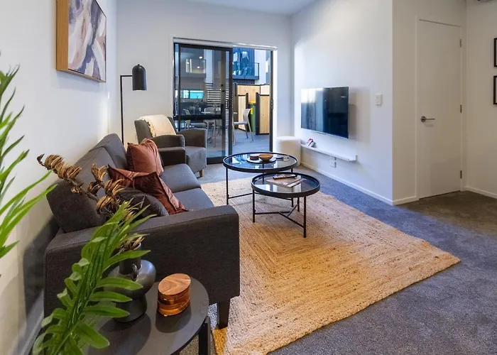 Central City Executive Hideaway 5 Mins To Hagley Park Riverside 4 Beds 4 Bath