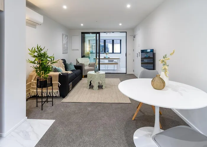 Style Meets Comfort 2 Bed Chch Cbd