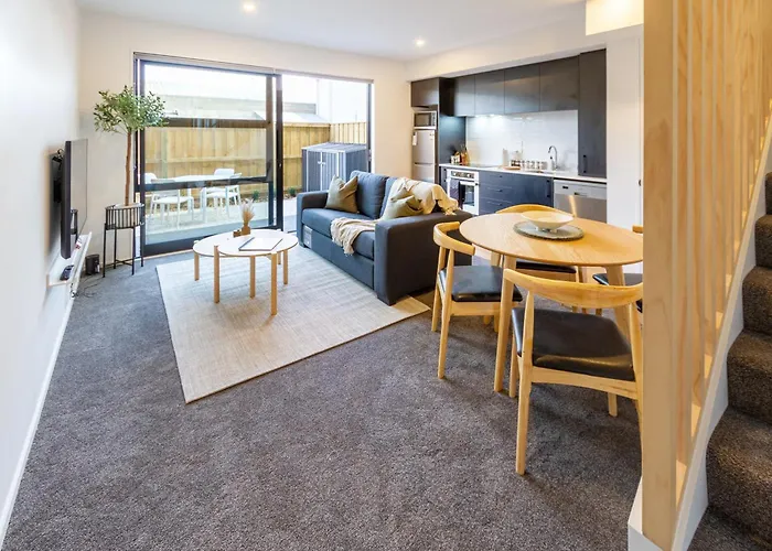 2 Bed, 2 Bath W Sofa Bed - Great Cafes Nearby