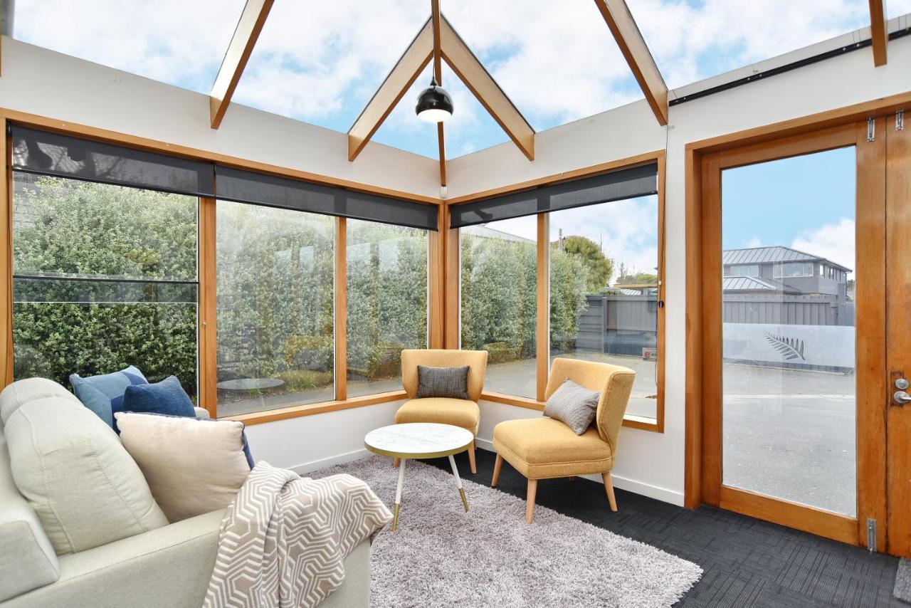 Whitmore- Classic - Homes Holiday home Christchurch