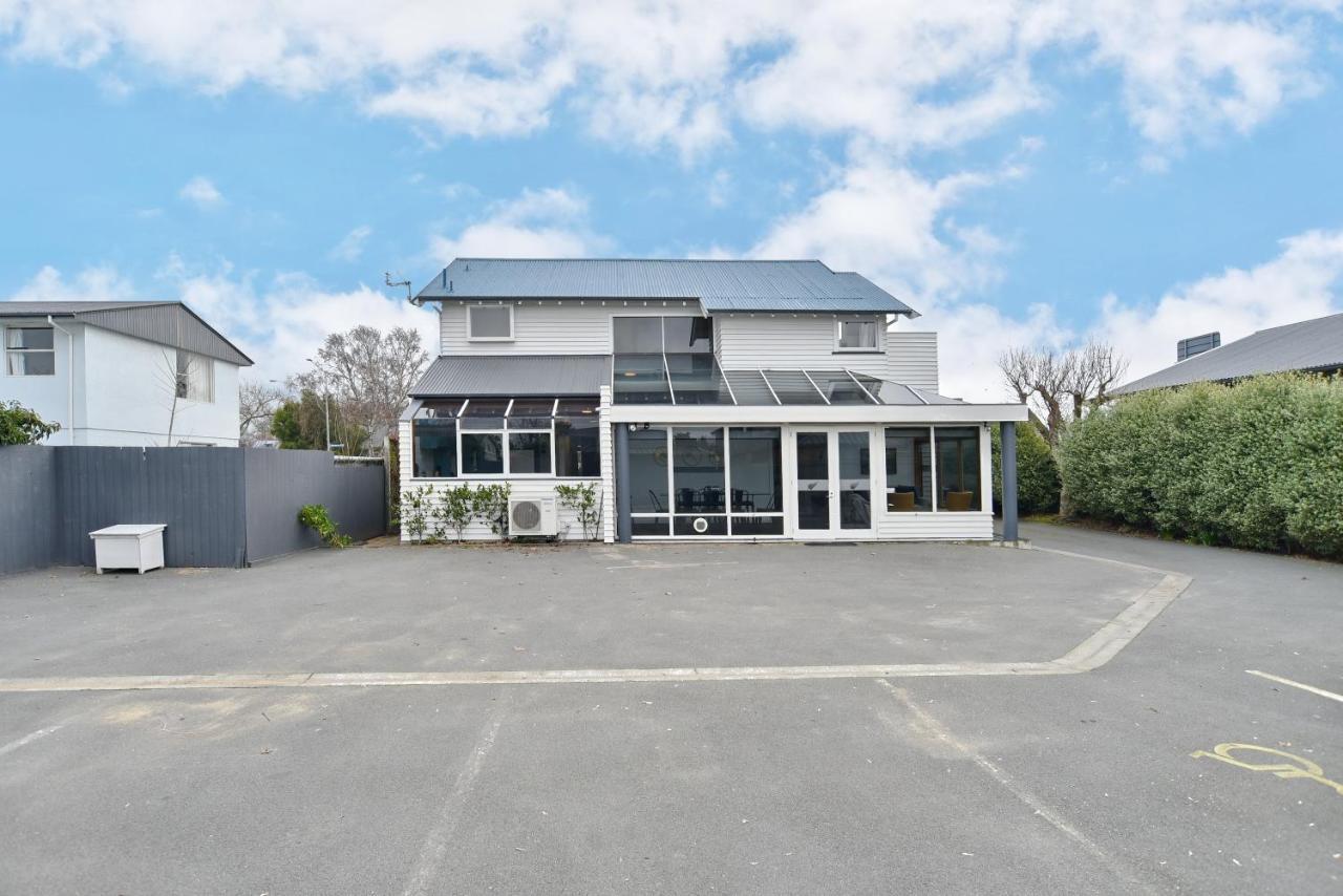 Whitmore- Classic - Homes