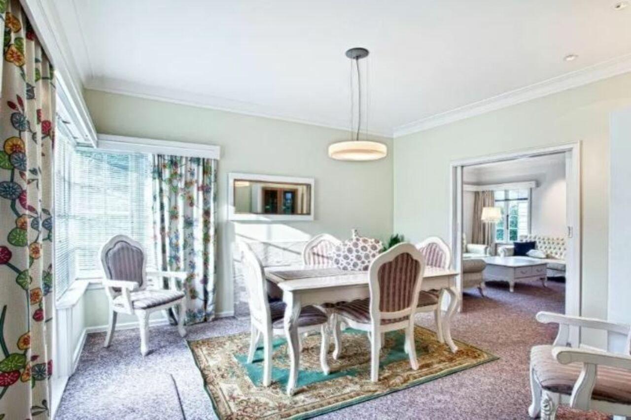 200 Riccarton House Holiday home