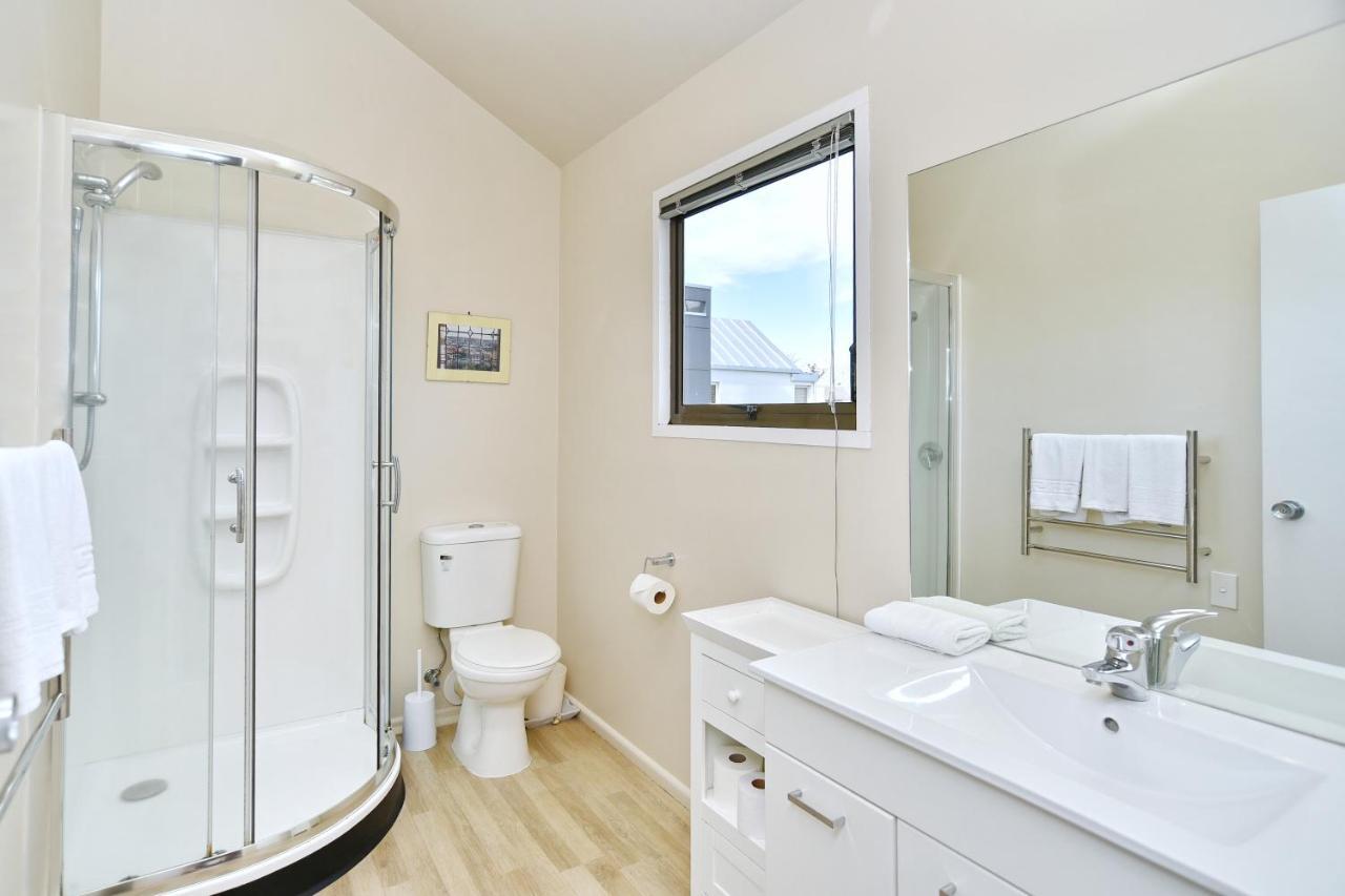 Merivale Lane - Holiday Homes *