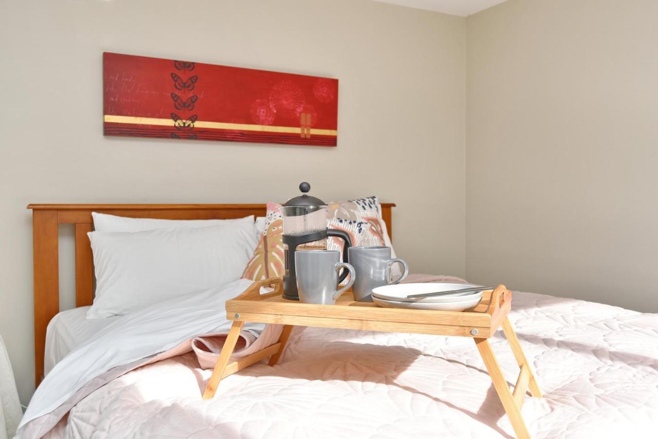 Merivale Lane - Holiday Homes