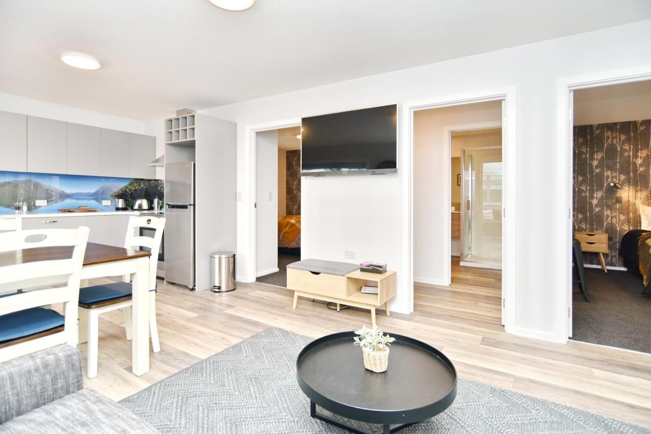 Brockworth Place - Holiday home Christchurch