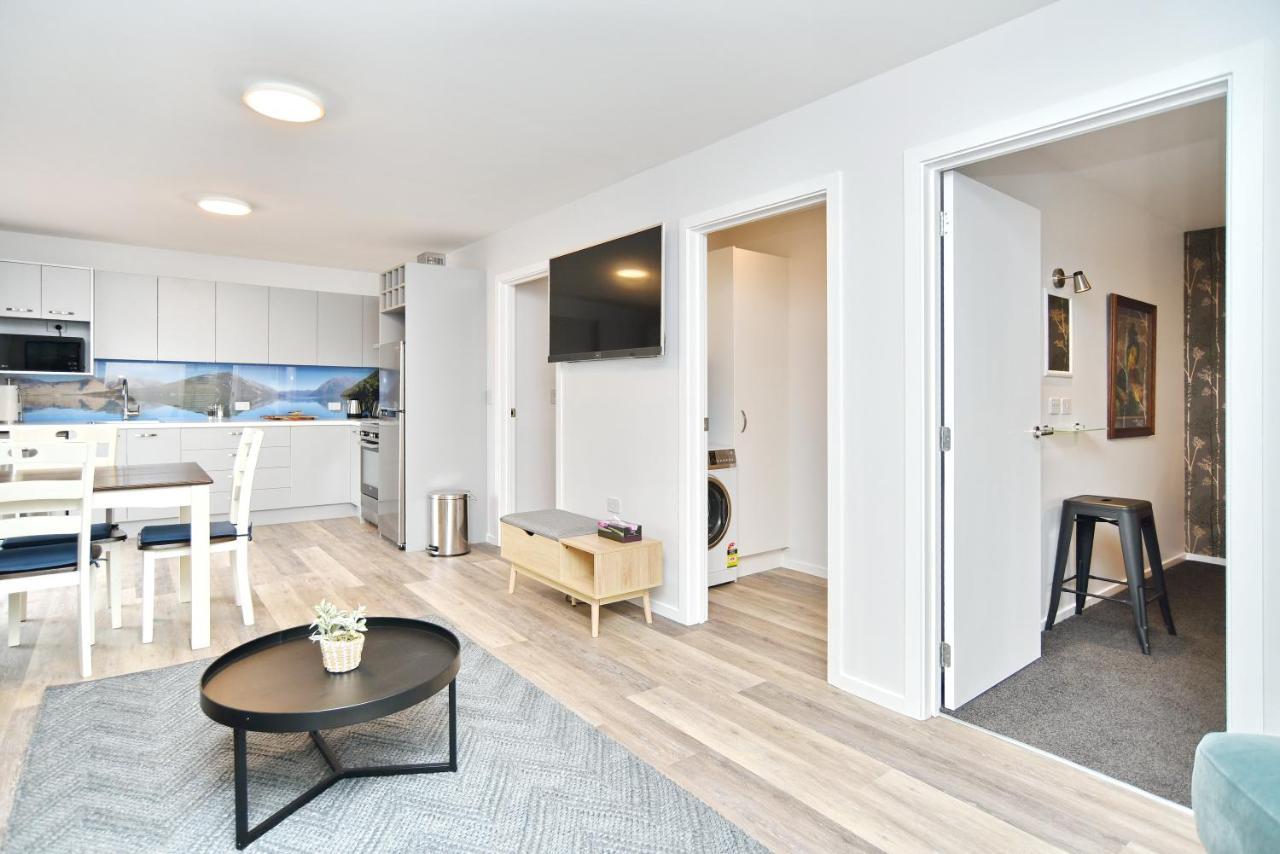 Brockworth Place - Holiday home *