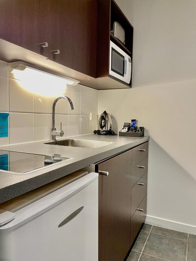 Motel Airport 4*