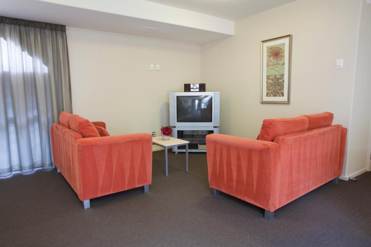 Kings Of Riccarton With Airport Shuttle Service Christchurch