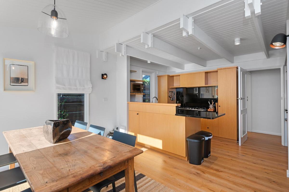 Holiday home The Ki House In Fendalton