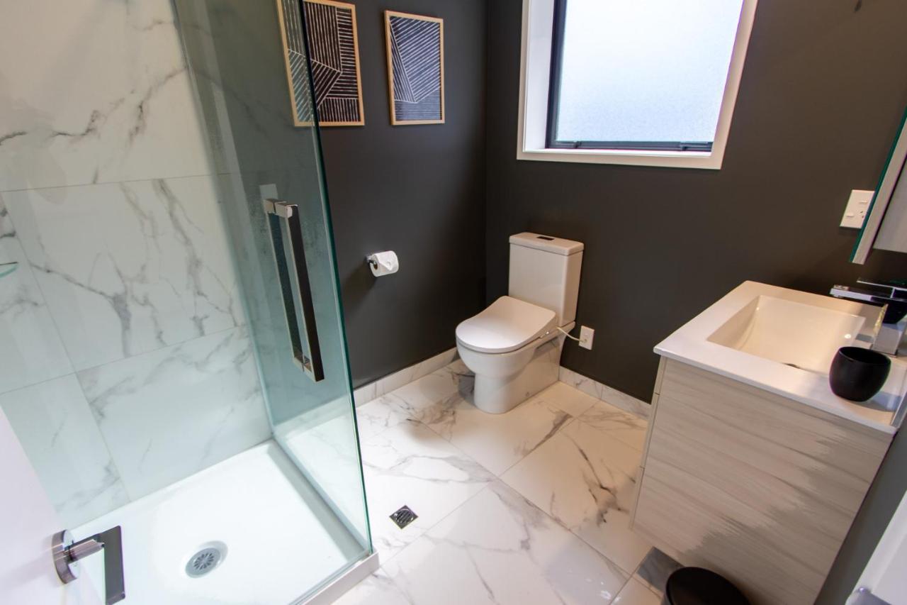 New Boutique Sanctuary Near Latimer Square