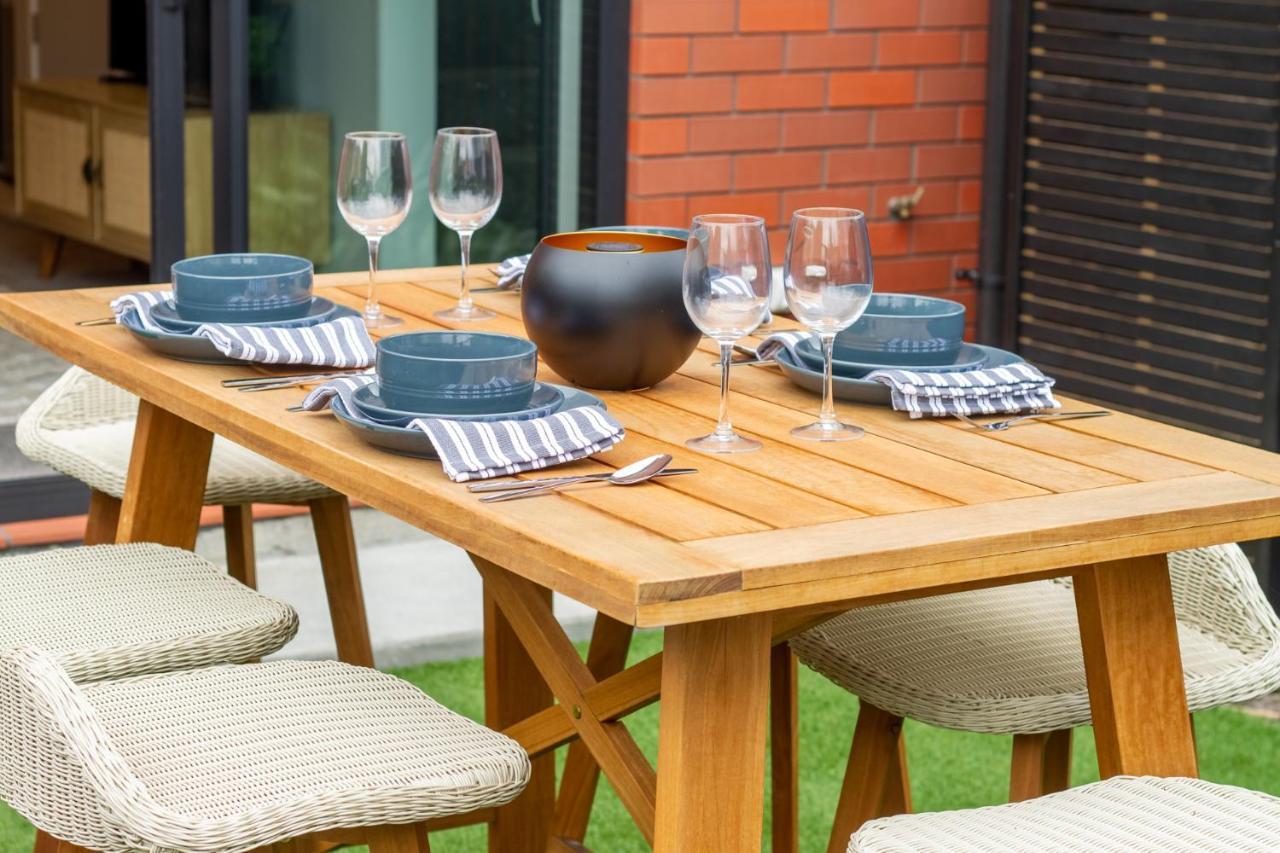 New Boutique Sanctuary Near Latimer Square Apartment *
