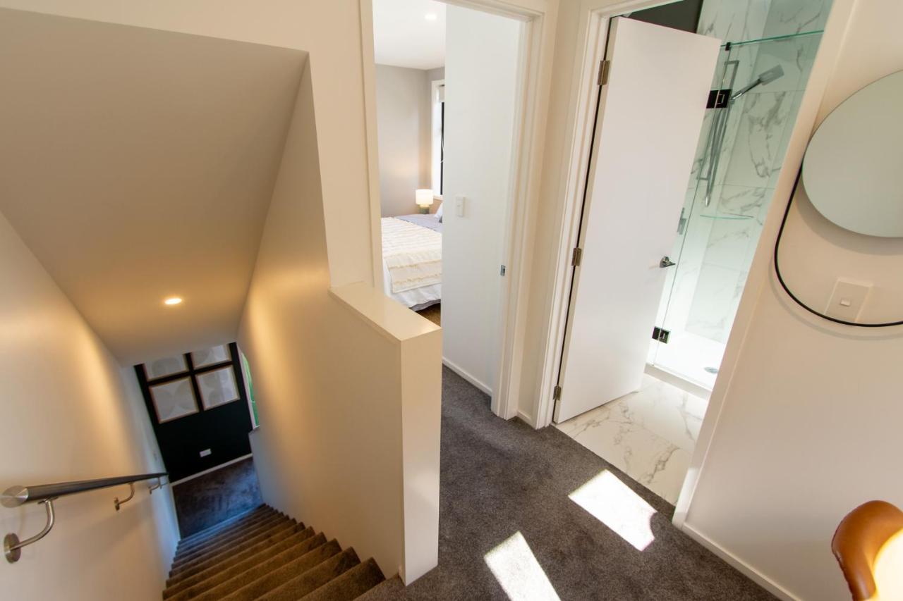 New Boutique Sanctuary Near Latimer Square Apartment *