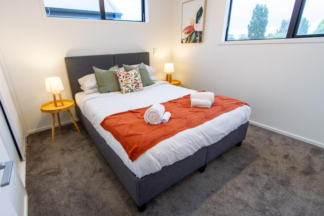 St Albans 2 Bed Townhouse With Carpark Apartment Christchurch