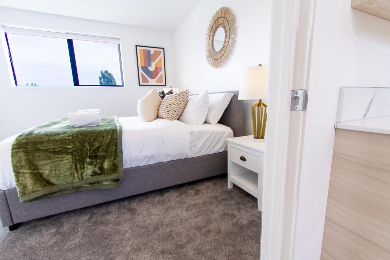 Apartment Sunny Townhouse Central City 2 Bedroom