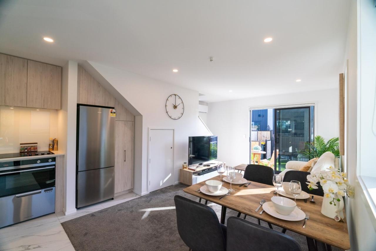 Apartment King Bed On Hagley Park Corner In The Cbd Christchurch